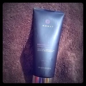 Revitalize conditioner